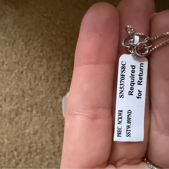 white gold plated black and white diamonds Eiffel Tower pendant necklace - Picture 4 of 6